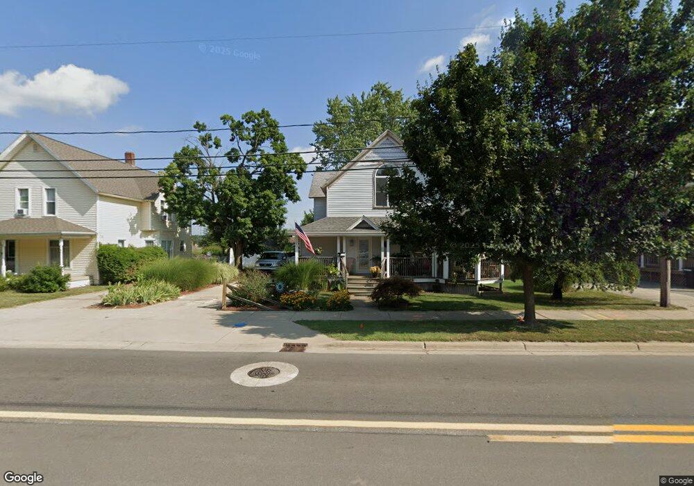 20 Ash St W, Three Oaks, MI 49128 - photo 1