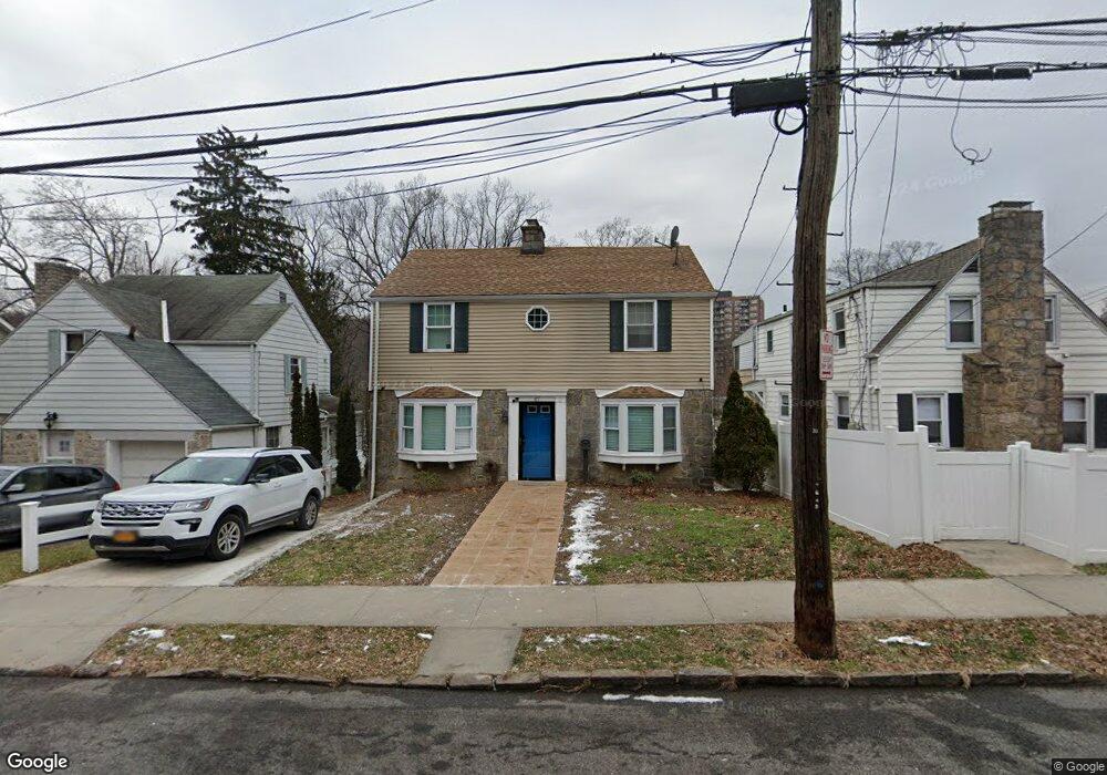 49 Tibbetts Rd, Yonkers, NY 10705 - photo 1