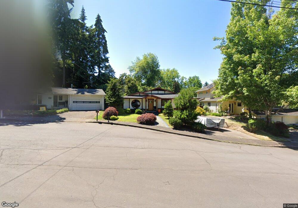 1112 SW Erickson St, Lakeoswego, OR 97035 - photo 1