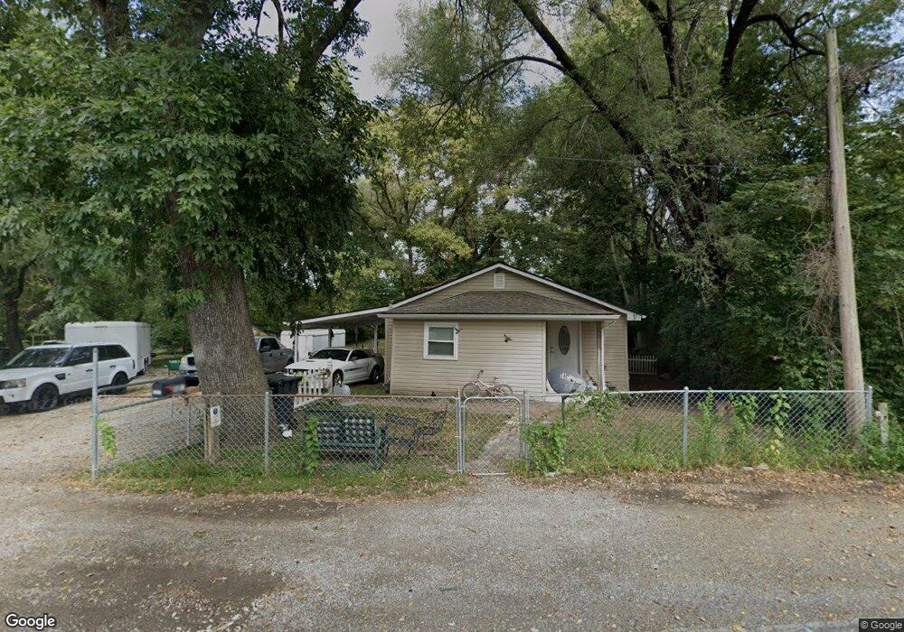 8407 Fairway Blvd, Collinsville, IL 62234 - photo 1