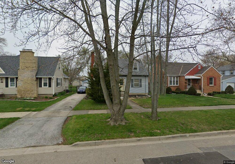 835 W New York St, Aurora, IL 60506 - photo 1