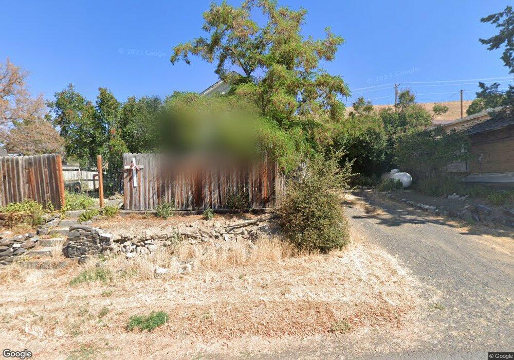 235 E Aiken St, Heppner, OR 97836 - photo 1