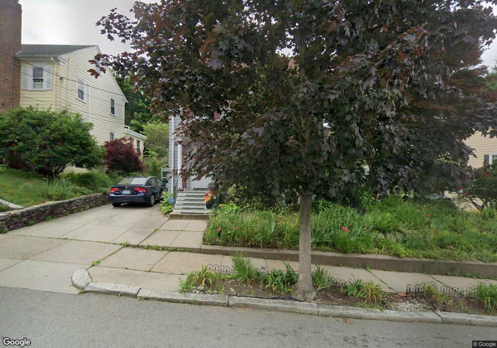 74 Memorial Rd, Providence, RI 02906 - photo 1