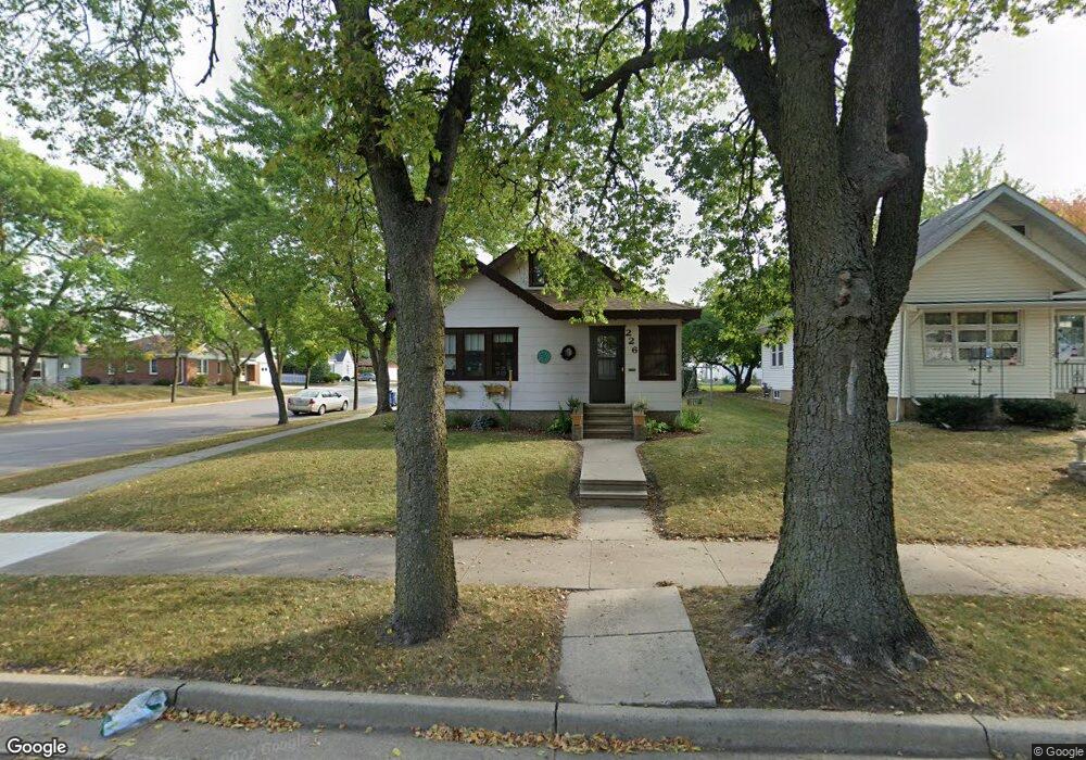 226 N Franklin St, New Ulm, MN 56073 - photo 1