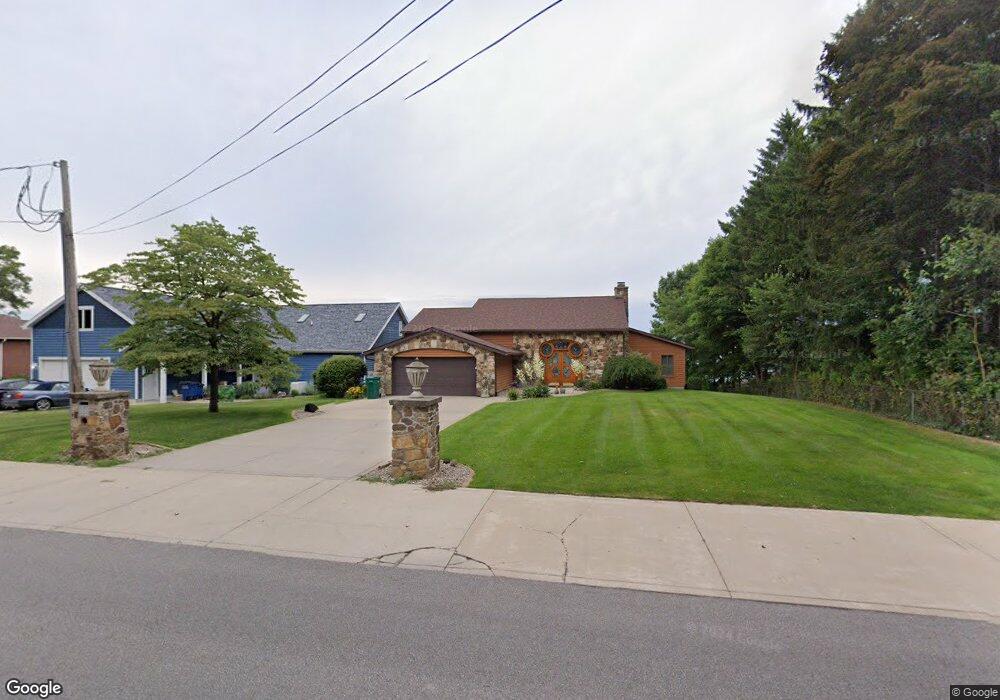 639 Waverly Rd, La Porte, IN 46350 - photo 1