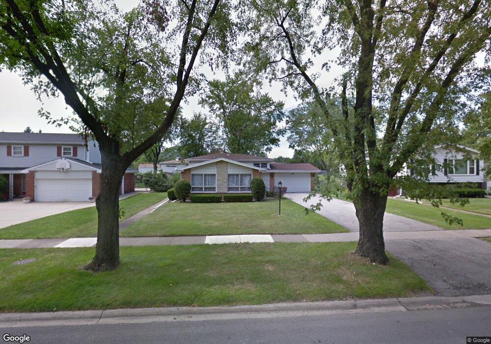 3N434 Crown Rd, Elmhurst, IL 60126 - photo 1