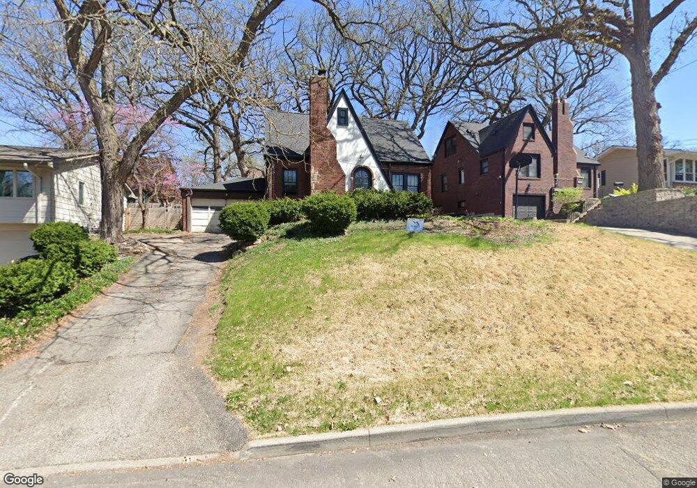 1449 41st Place, Des Moines, IA 50311 - photo 1