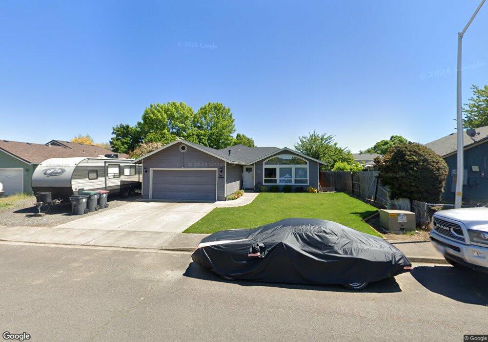 1138 Looking Glass Way, Central Point, OR 97502 - photo 1