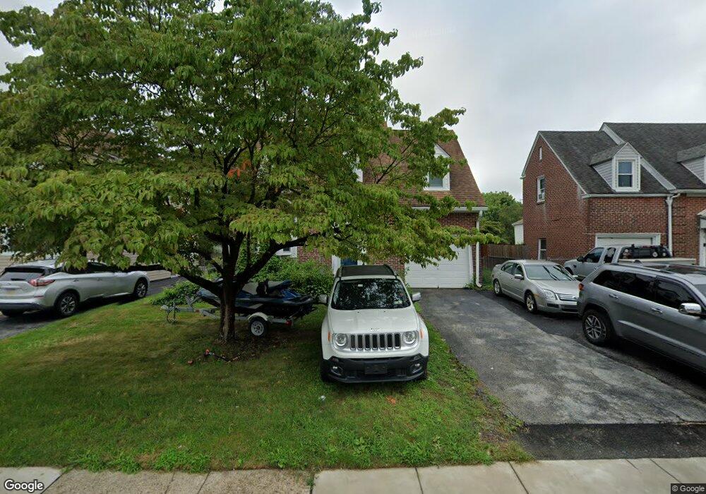 10 E Oak Ln, Glenolden, PA 19036 - photo 1