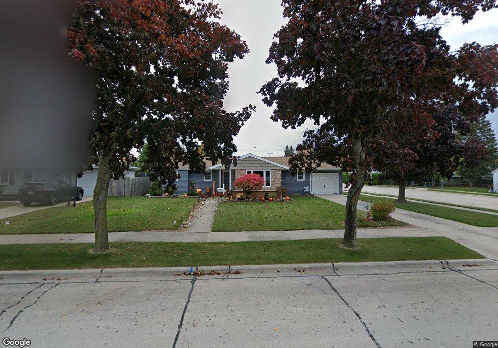 2347 38th St, Two Rivers, WI 54241 - photo 1