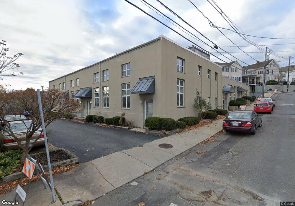42 Myrtle St unit B2, Somerville, MA 02145 - photo 1