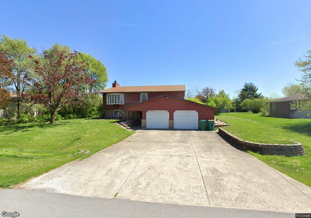 7733 W Mill Ct, Hobart, IN 46342 - photo 1