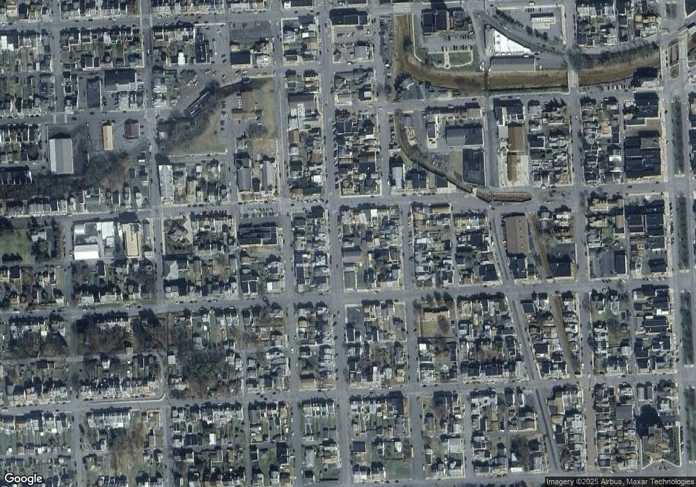 21 S 2nd St, Shamokin, PA 17872 - photo 1