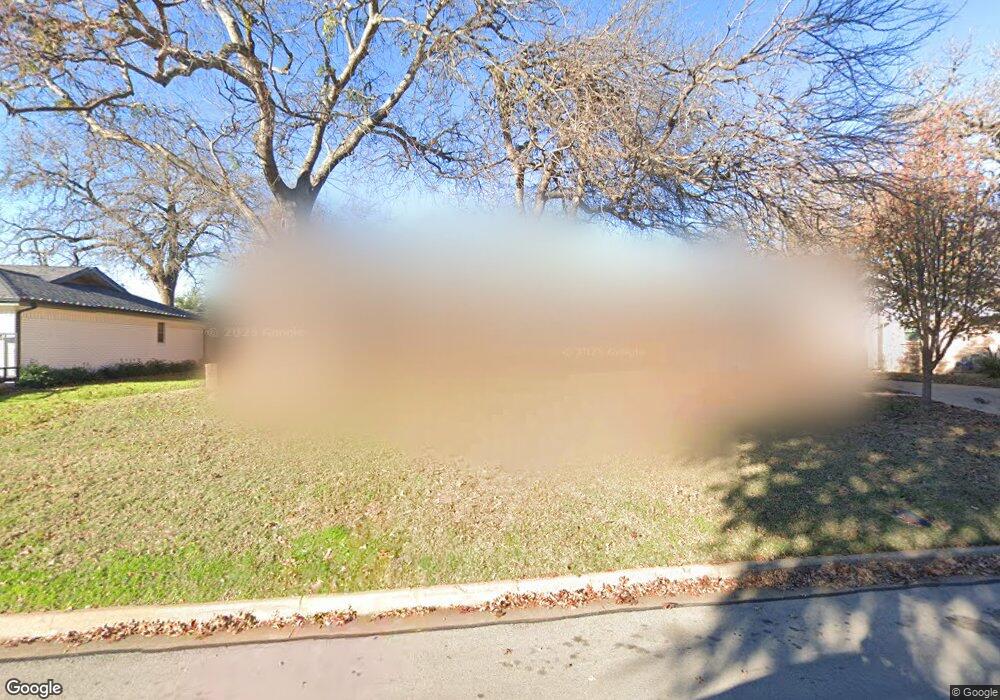 229 Cooper Dr, Hurst, TX 76053 - photo 1