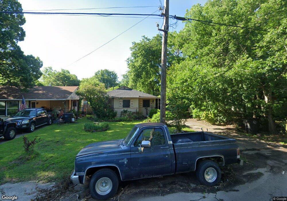 211 Marengo St, Cleburne, TX 76033 - photo 1