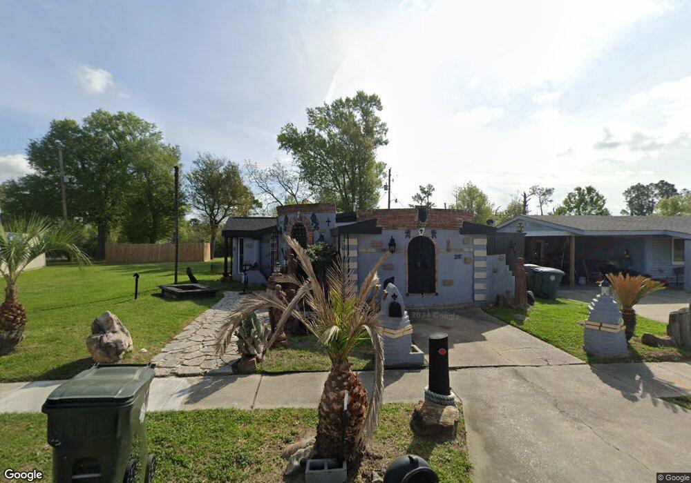 2917 Admiral Nimitz St, Lake Charles, LA 70615 - photo 1