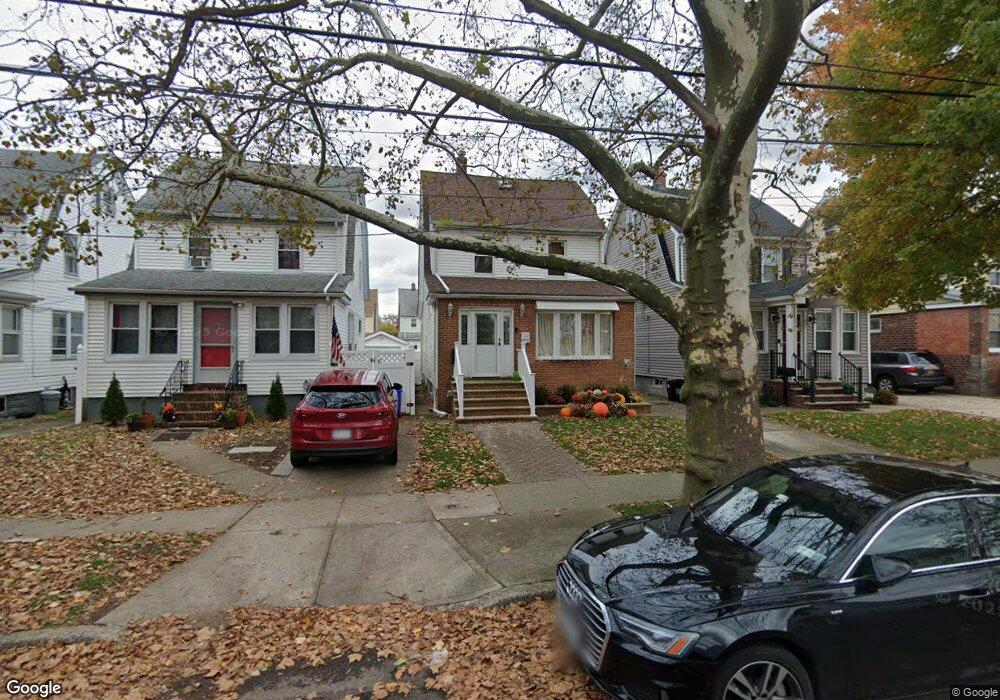 8837 249th St, Bellerose, NY 11426 - photo 1