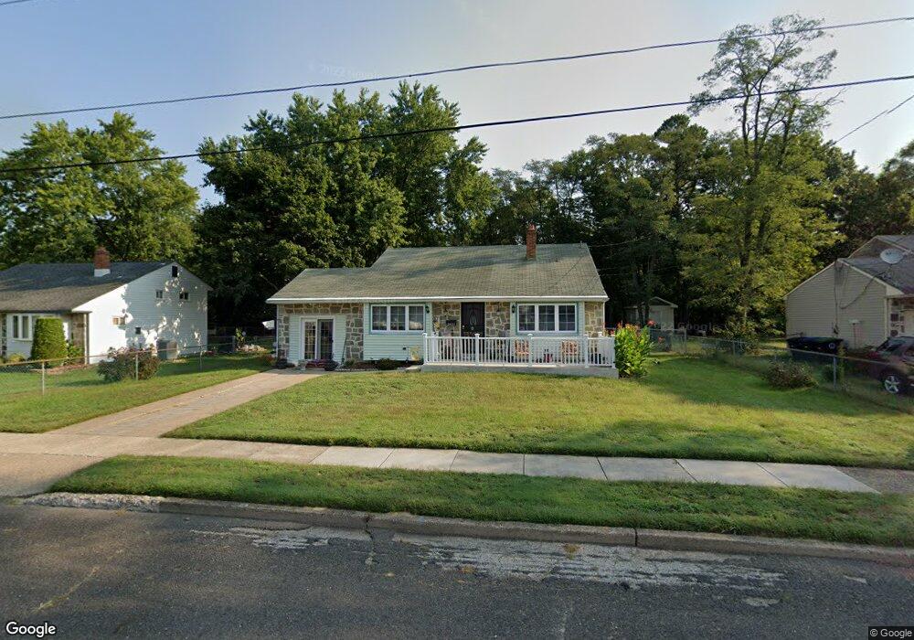 2403 N Cuthbert Dr, Lindenwold, NJ 08021 - photo 1