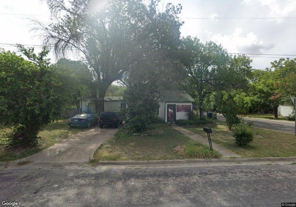 605 S 2nd St, Copperas Cove, TX 76522 - photo 1
