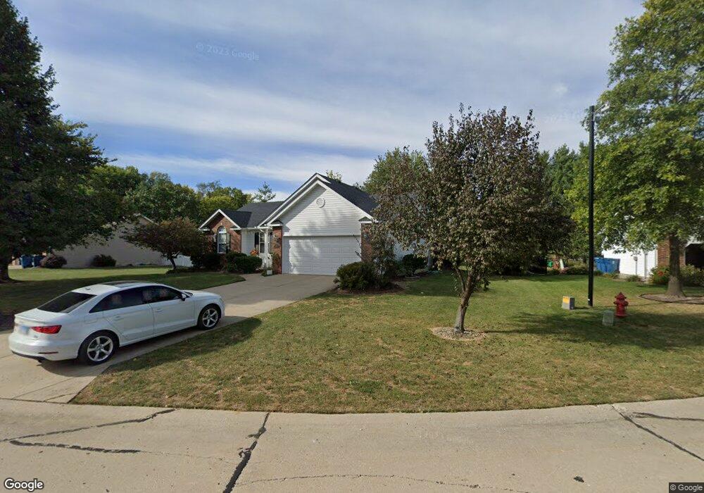 2404 Field Point Dr, Maryville, IL 62062 - photo 1