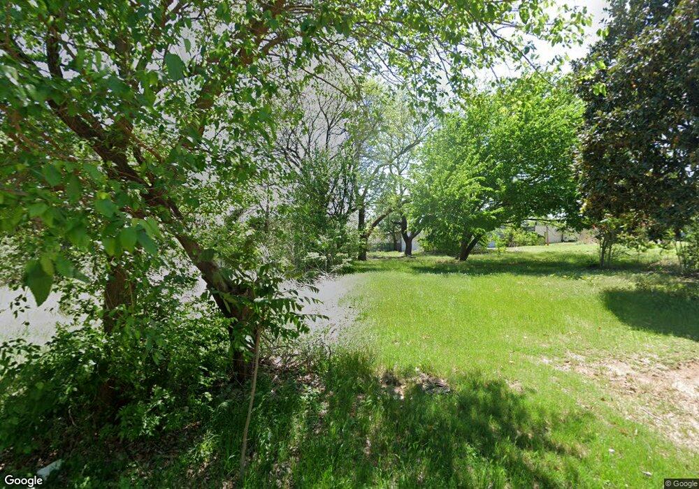 404 W Walnut Ave, Duncan, OK 73533 - photo 1