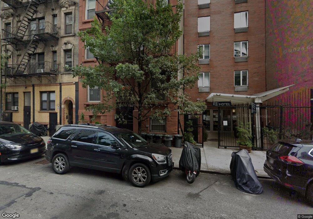 451 W 36th St unit 3-A, New York, NY 10018 - photo 1