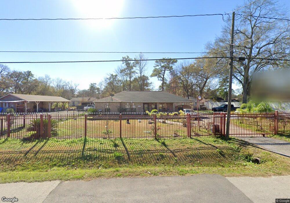 7322 W Knoll St, Houston, TX 77028 - photo 1