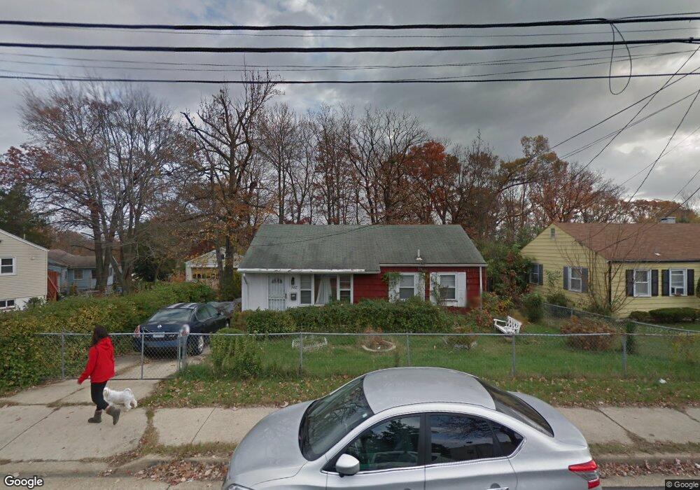 7402 Finns Ln, Lanham, MD 20706 - photo 1