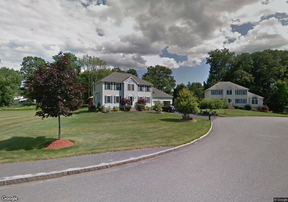 4 Omega Cir, Dracut, MA 01826 - photo 1