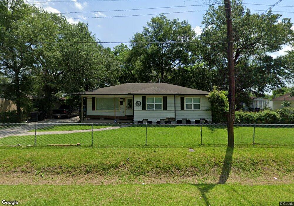 8814 Dandy St, Houston, TX 77016 - photo 1