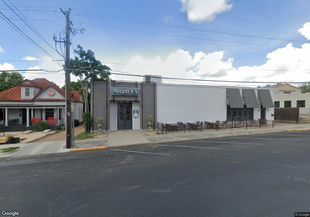 203 E San Antonio St, Fredericksburg, TX 78624 - photo 1