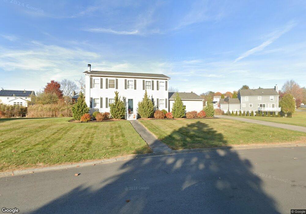 4 Pheasant Run Dr, Newburyport, MA 01950 - photo 1