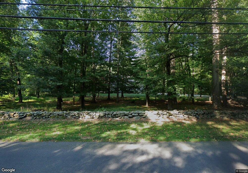 971 Burr St, Fairfield, CT 06824 - photo 1