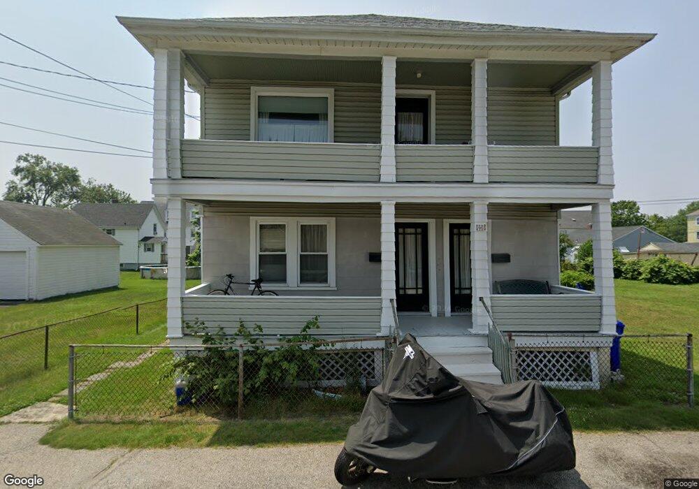 46 E St, Bristol, RI 02809 - photo 1