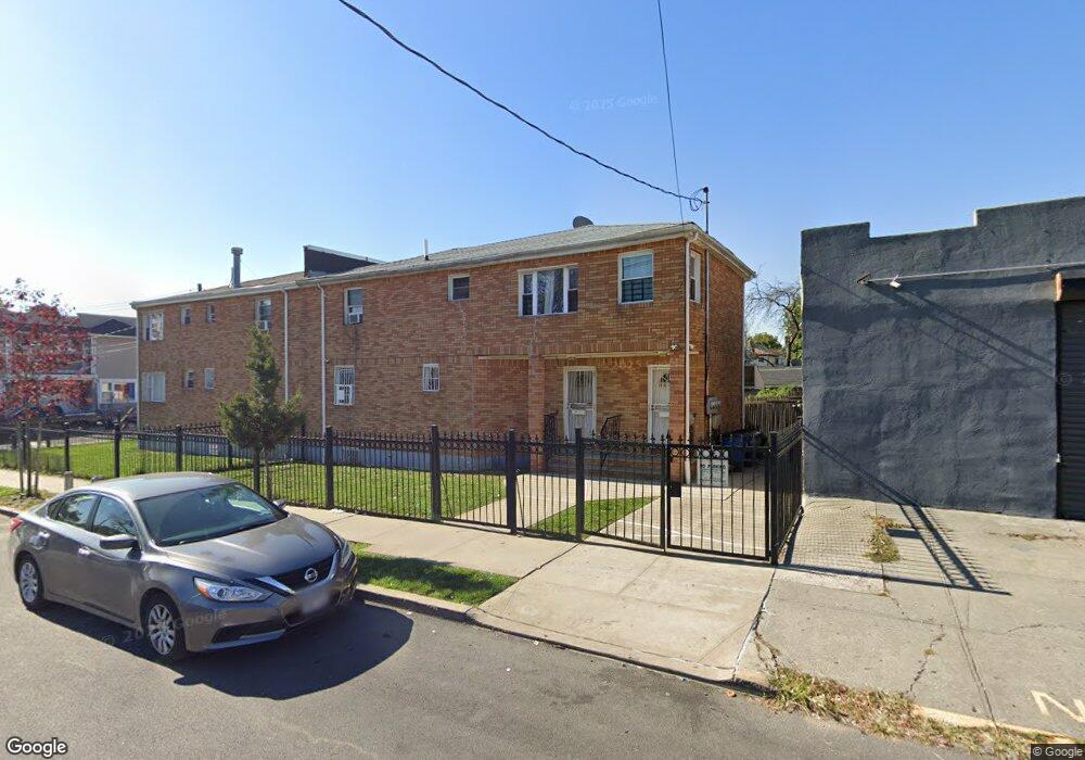 103-14 172nd St, Jamaica, NY 11433 - photo 1