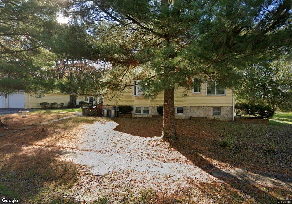 3901 Mctavish Ave, Halethorpe, MD 21227 - photo 1