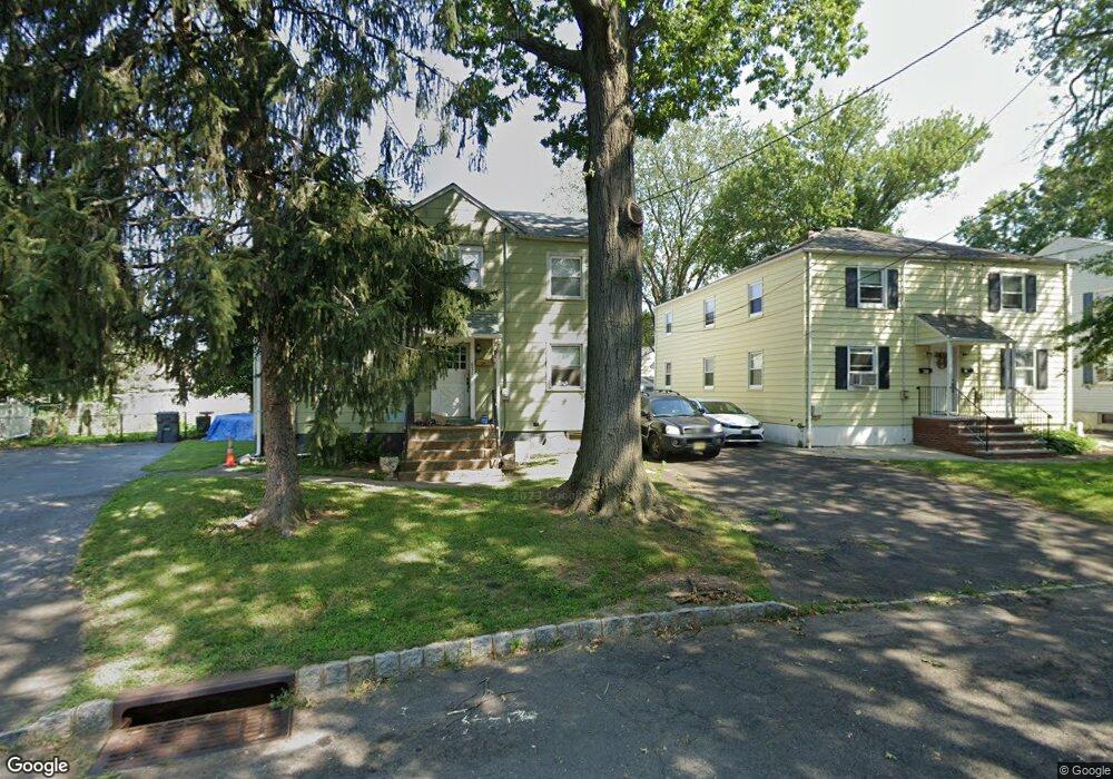 671 Crescent Dr, Bound Brook, NJ 08805 - photo 1