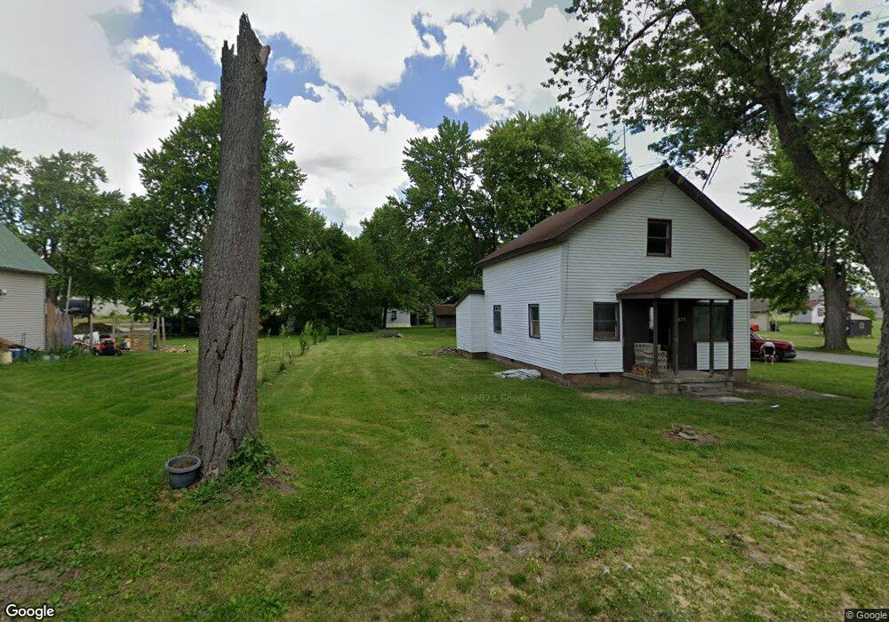 627 E Jones St, Warren, IN 46792 - photo 1