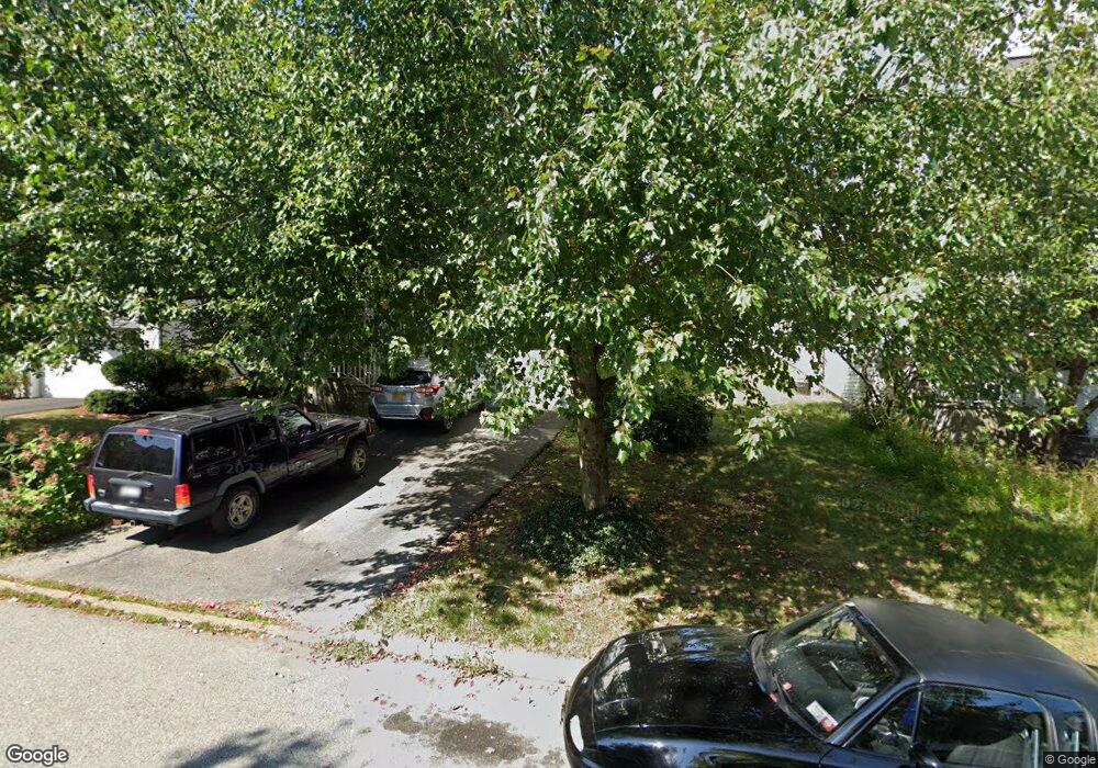 8 MacKellar Ct, Peekskill, NY 10566 - photo 1