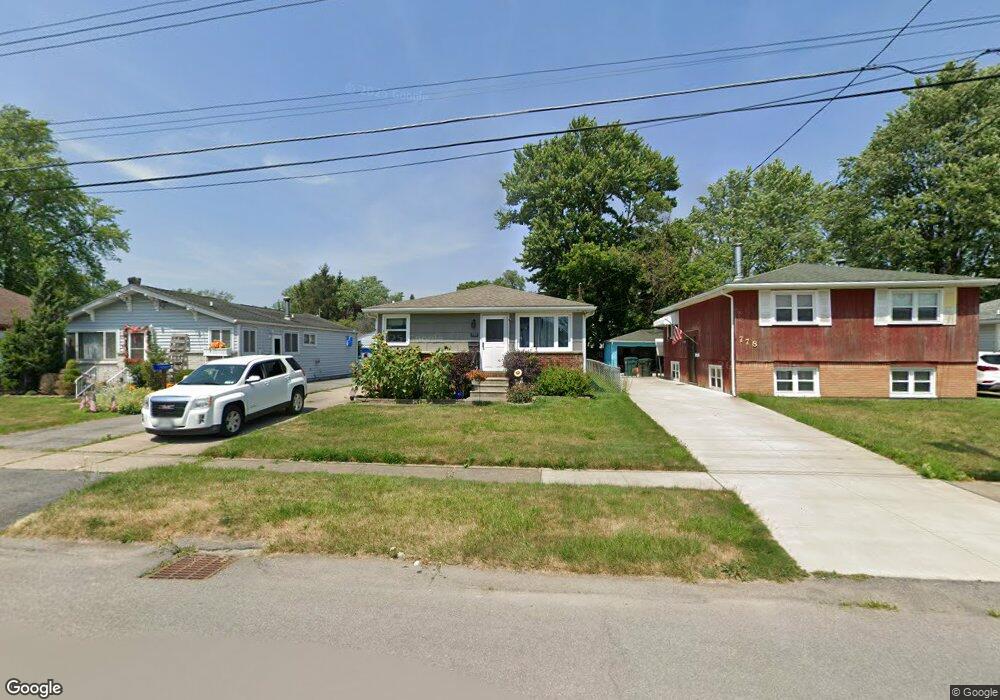 774 Harding Ave, North Tonawanda, NY 14120 - photo 1