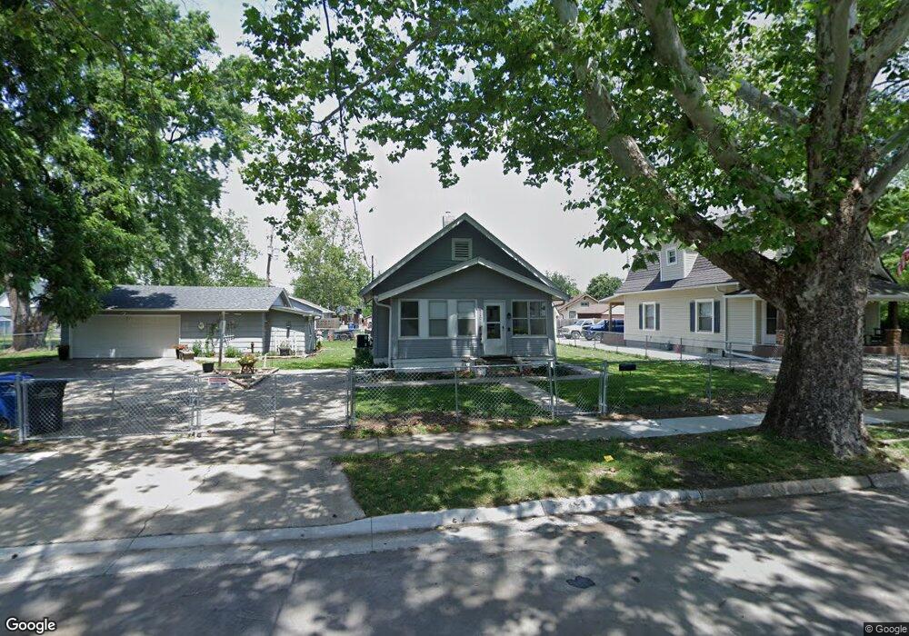 320 E Columbus Ave, Des Moines, IA 50315 - photo 1