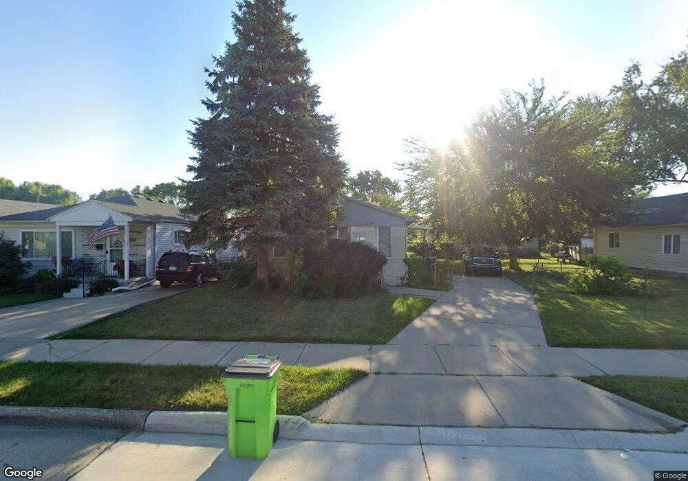 26084 Belanger St, Roseville, MI 48066 - photo 1