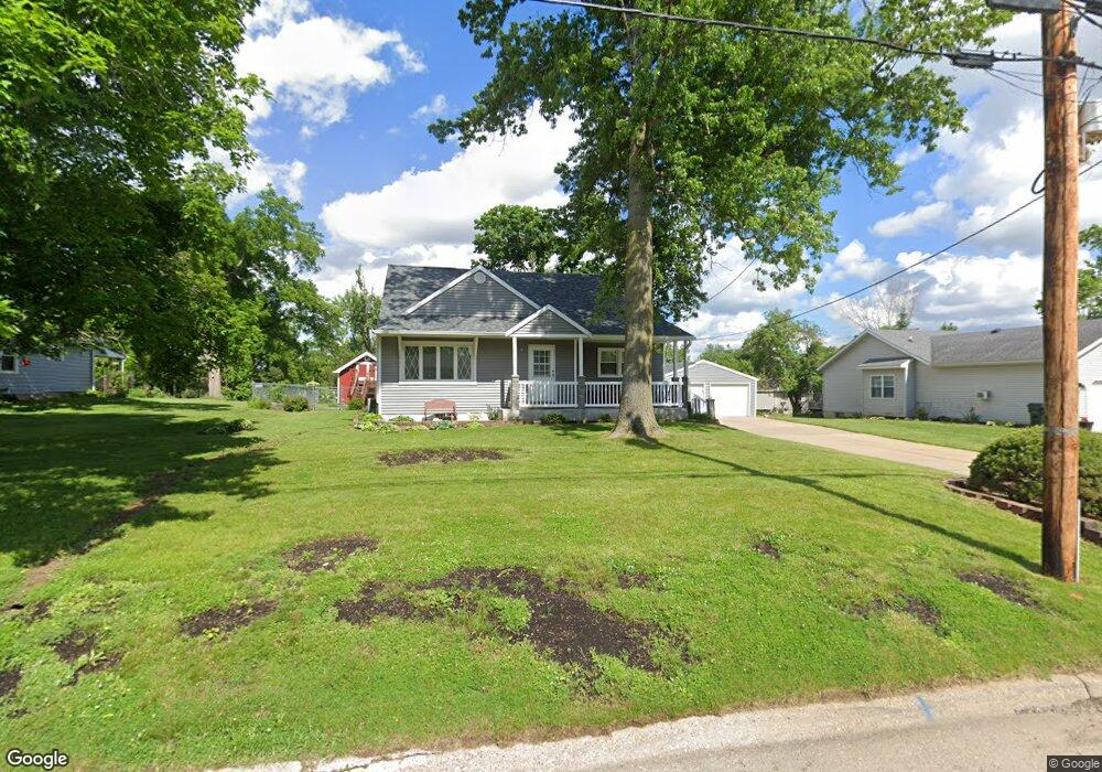 1855 20th St NW, Cedar Rapids, IA 52405 - photo 1