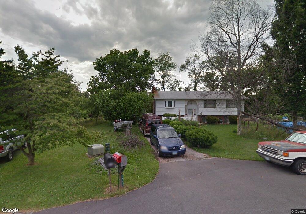 5595 Dover Cir, Frederick, MD 21703 - photo 1