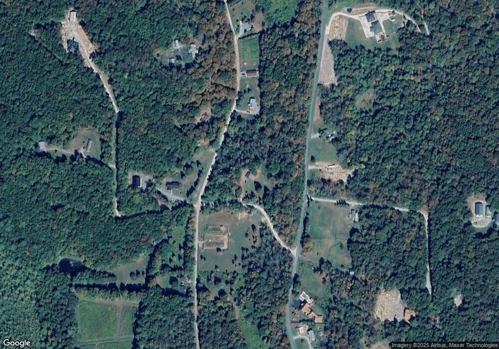 20 Deer Run Ln, Waymart, PA 18472 - photo 1