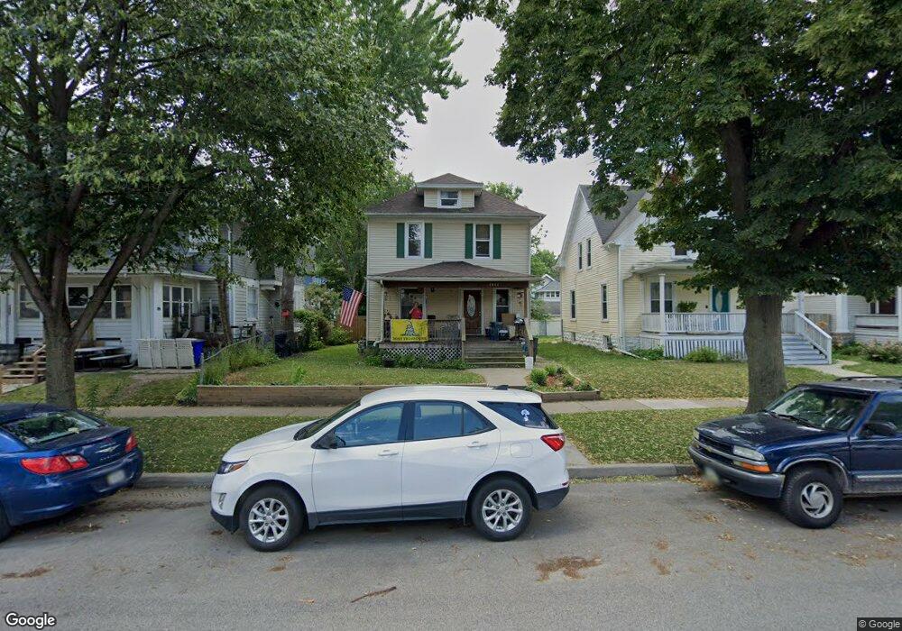 1441 Bever Ave SE, Cedar Rapids, IA 52403 - photo 1