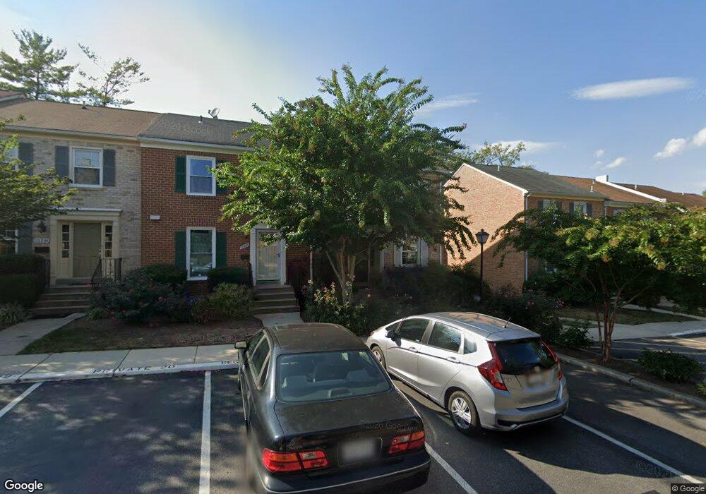 10228 Arizona Cir, Bethesda, MD 20817 - photo 1