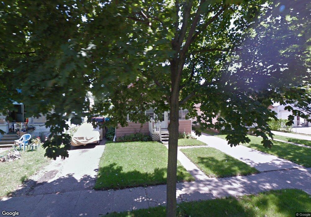 1614 Robertson Ave, Lansing, MI 48915 - photo 1