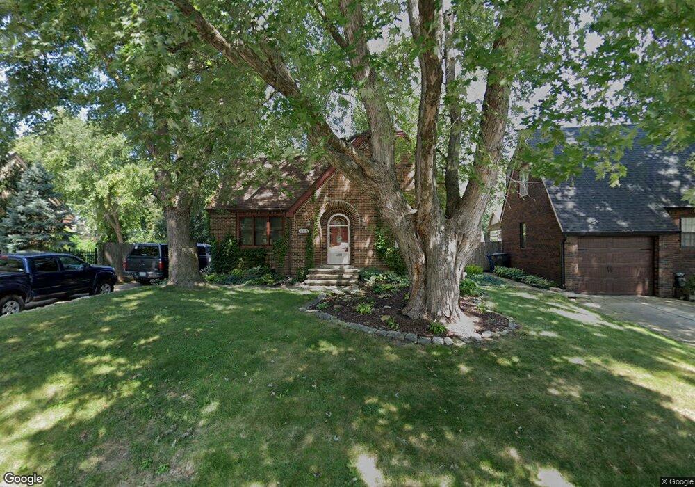 4315 Ashby Ave, Des Moines, IA 50310 - photo 1