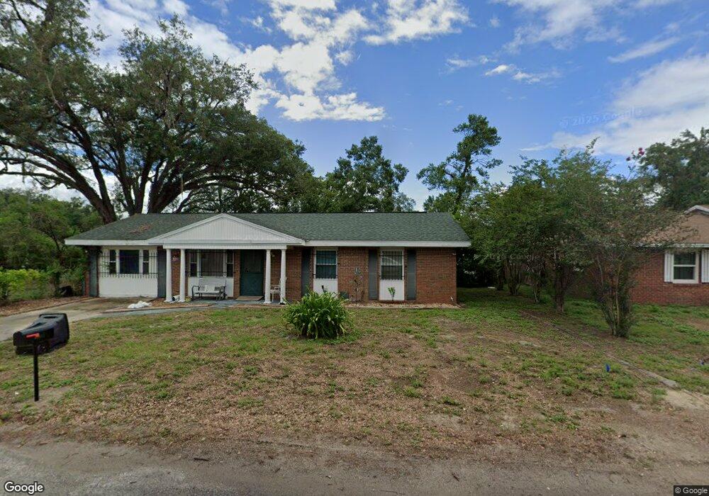 40011 Pretty Redbird Rd, Zephyrhills, FL 33540 - photo 1